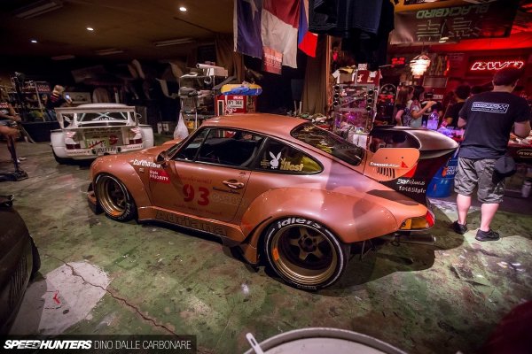 Cover image for Adriana