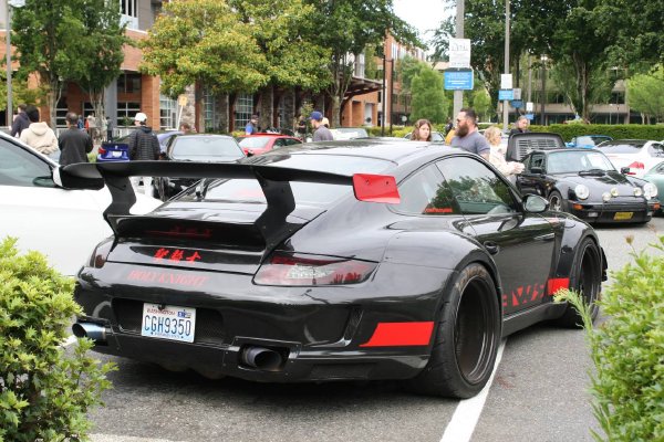 Cover image for Holy Knight