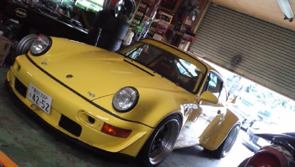 Cover image for Swallowtail