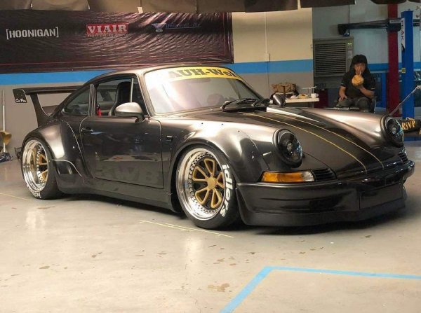 Cover image for Noah