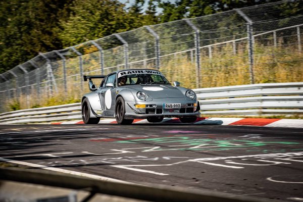 Cover image for Yuiitsumuni