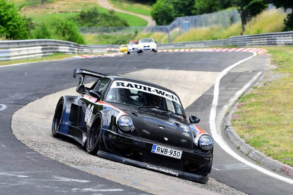 Cover image for Yaju