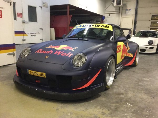 Cover image for Supermax