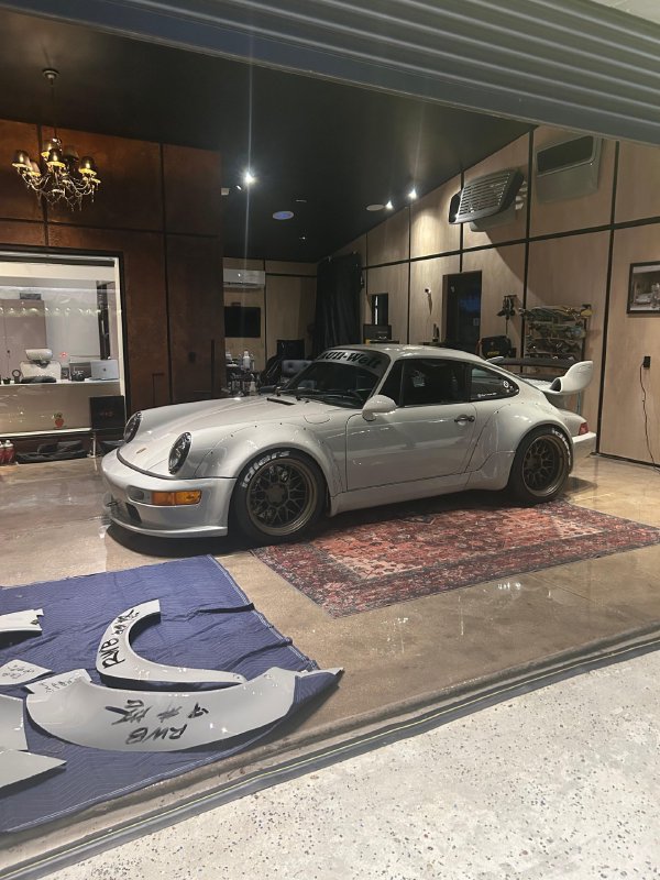 Cover image for Alpine
