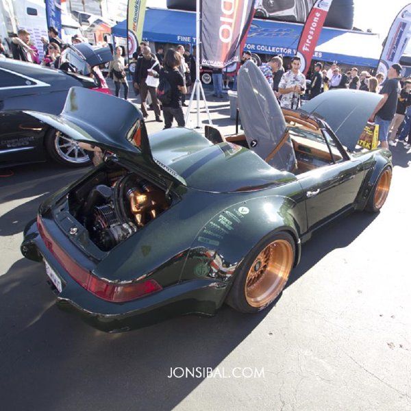 Cover image for Between Waves