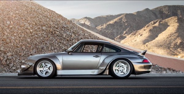 Cover image for Freakshow