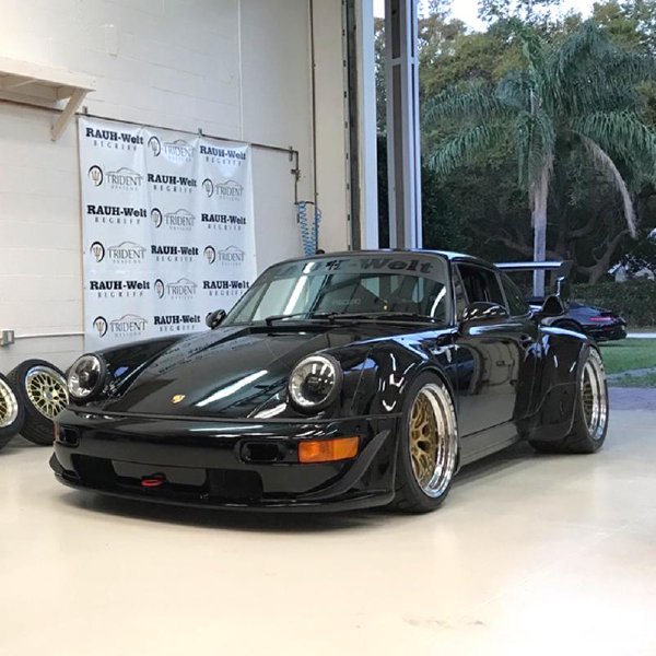 Cover image for Hi Uma