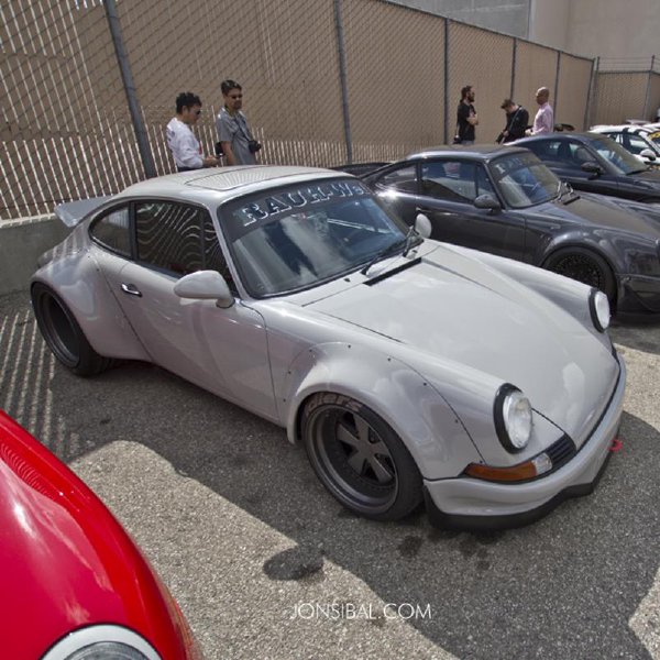 Cover image for Spectre